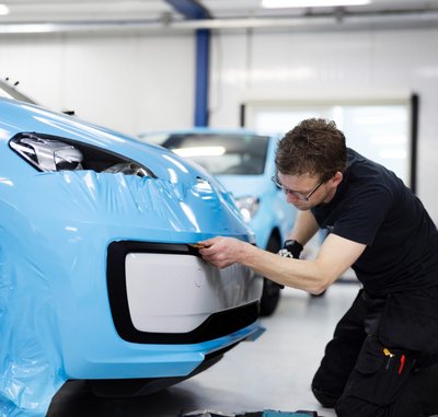 vehicle branding dubai - Cameo Advertising LLC vehicle branding dubai